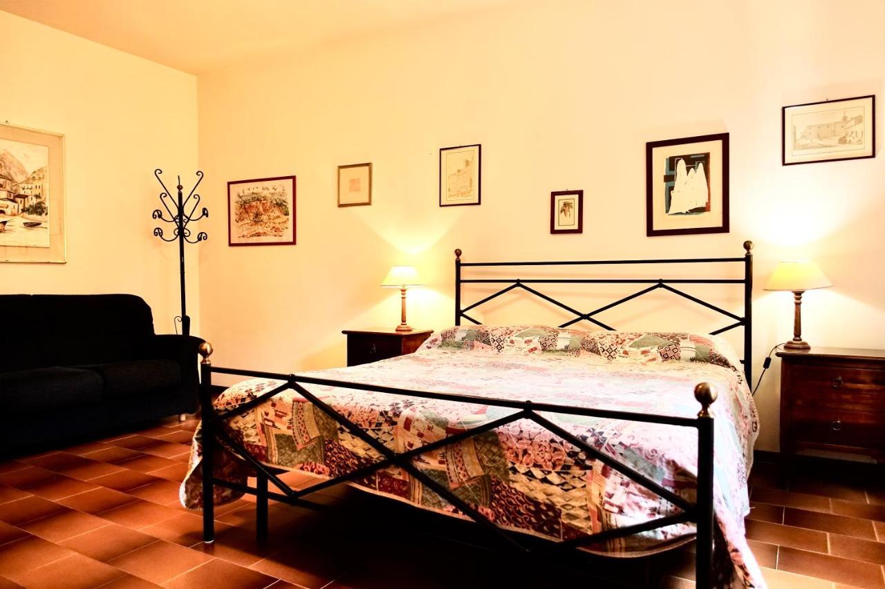 סוביצ'ילה Agriturismo Montioni מראה חיצוני תמונה