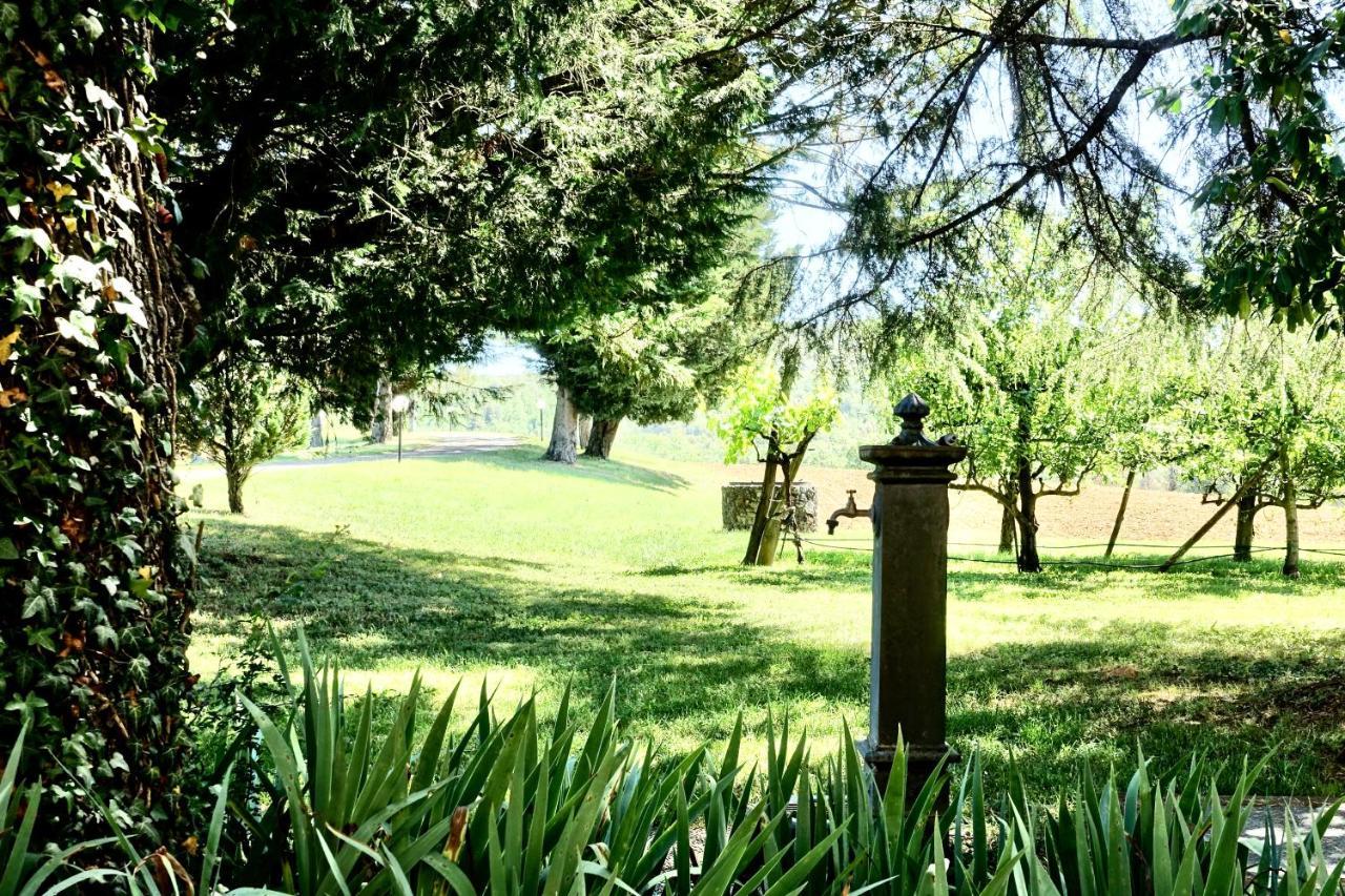 סוביצ'ילה Agriturismo Montioni מראה חיצוני תמונה