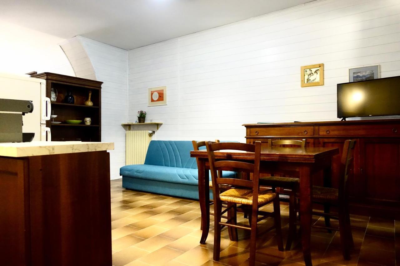 סוביצ'ילה Agriturismo Montioni מראה חיצוני תמונה
